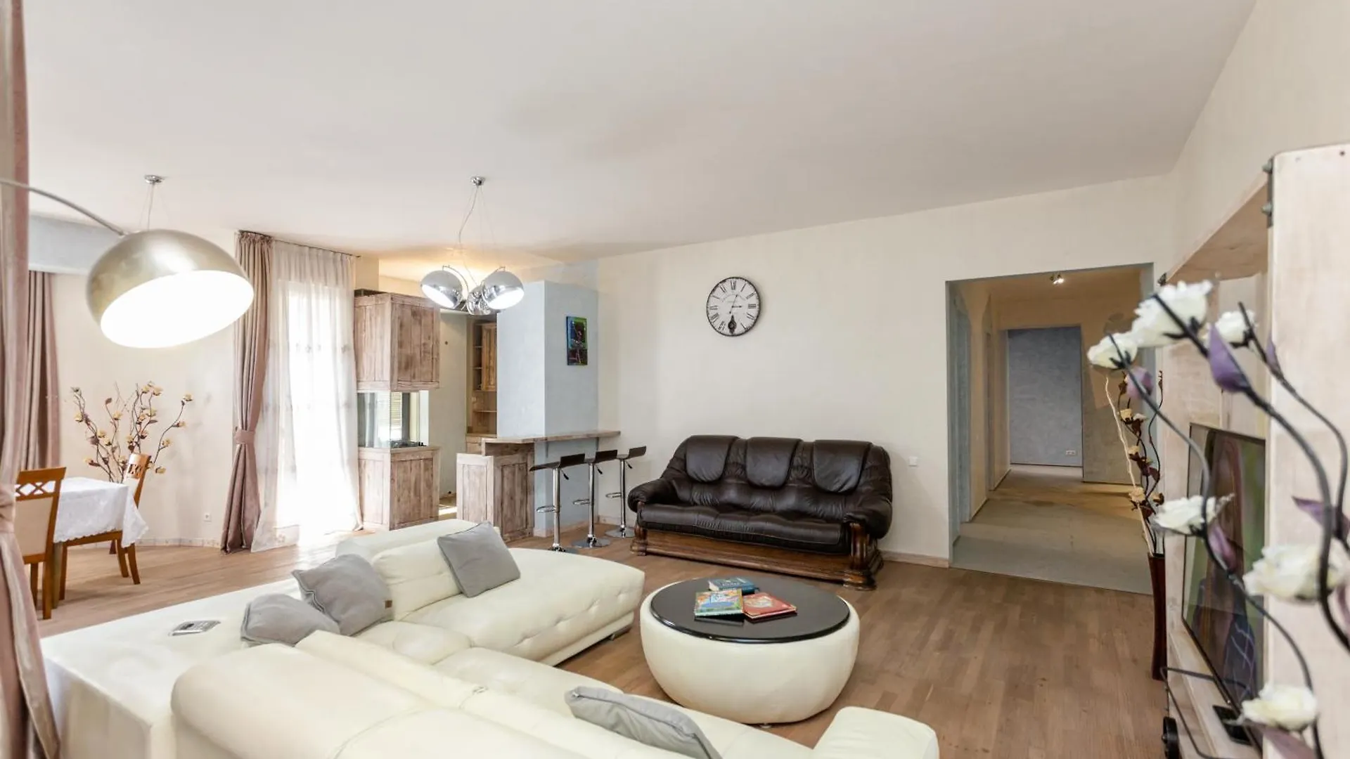 Lägenhet Centerpoint Suite Tbilisi Georgien